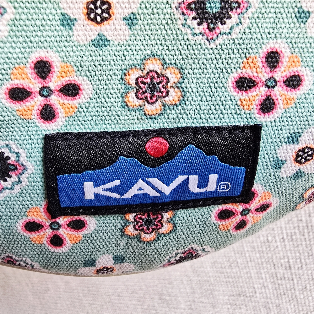 KAVU Rope Sling Stiching Logo On Back Lightweight Floral Pattern
